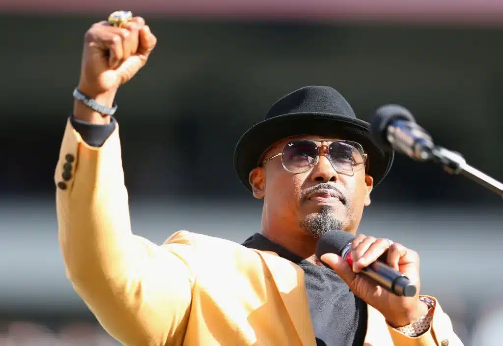 Carolina Panthers v Philadelphia Eagles brian dawkins to host zoo super bowl pep rally